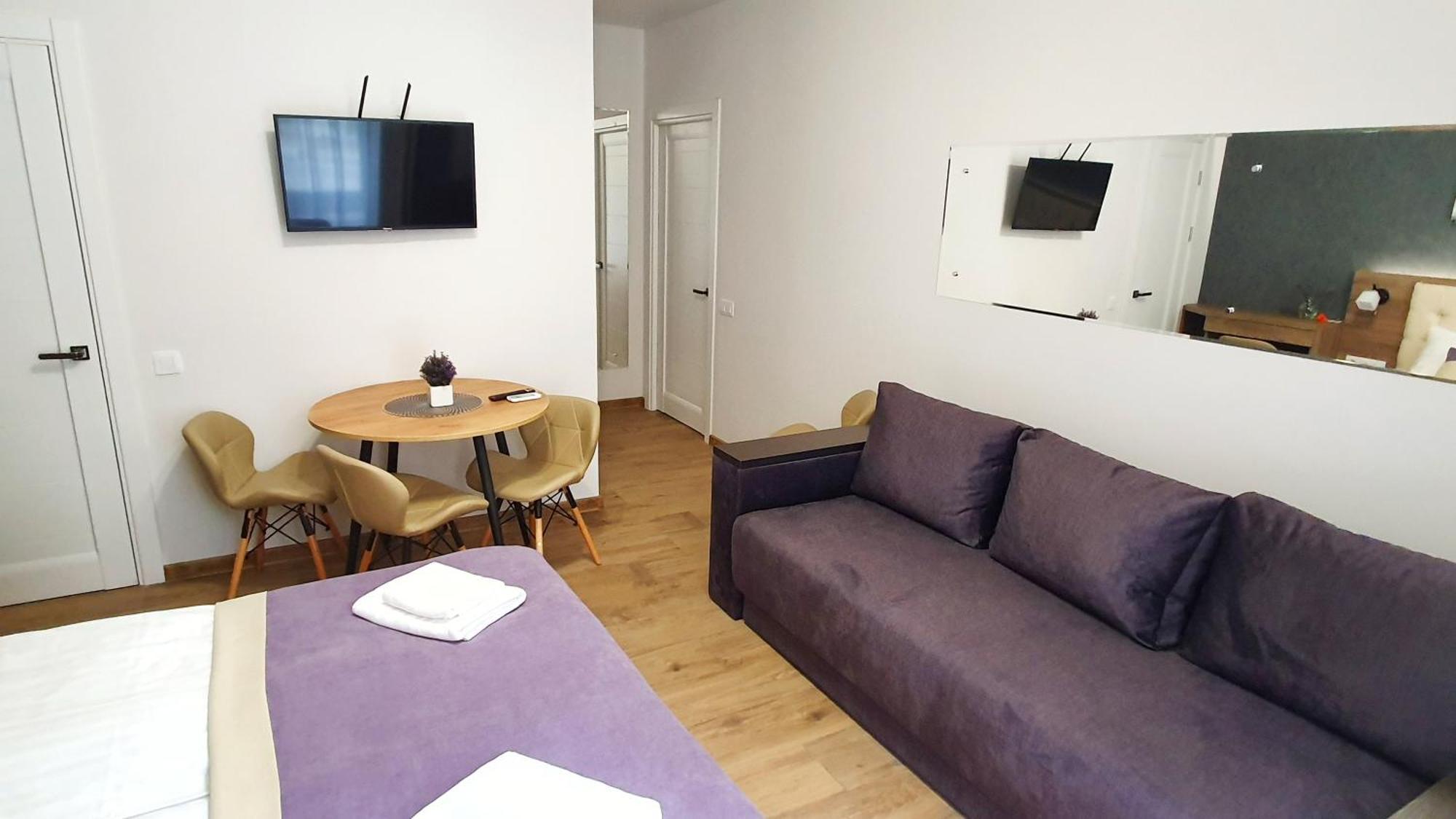 Demar Apart Violet Lviv Dış mekan fotoğraf