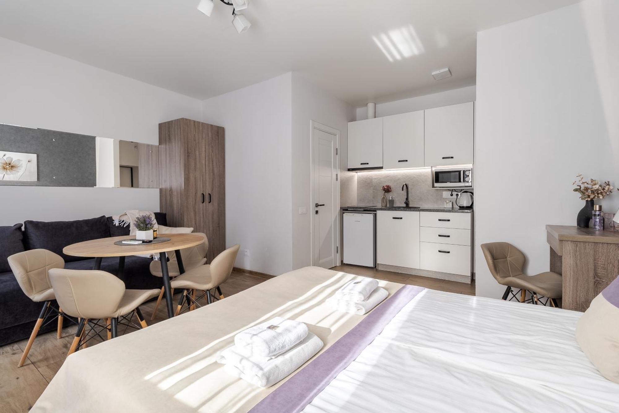 Demar Apart Violet Lviv Dış mekan fotoğraf