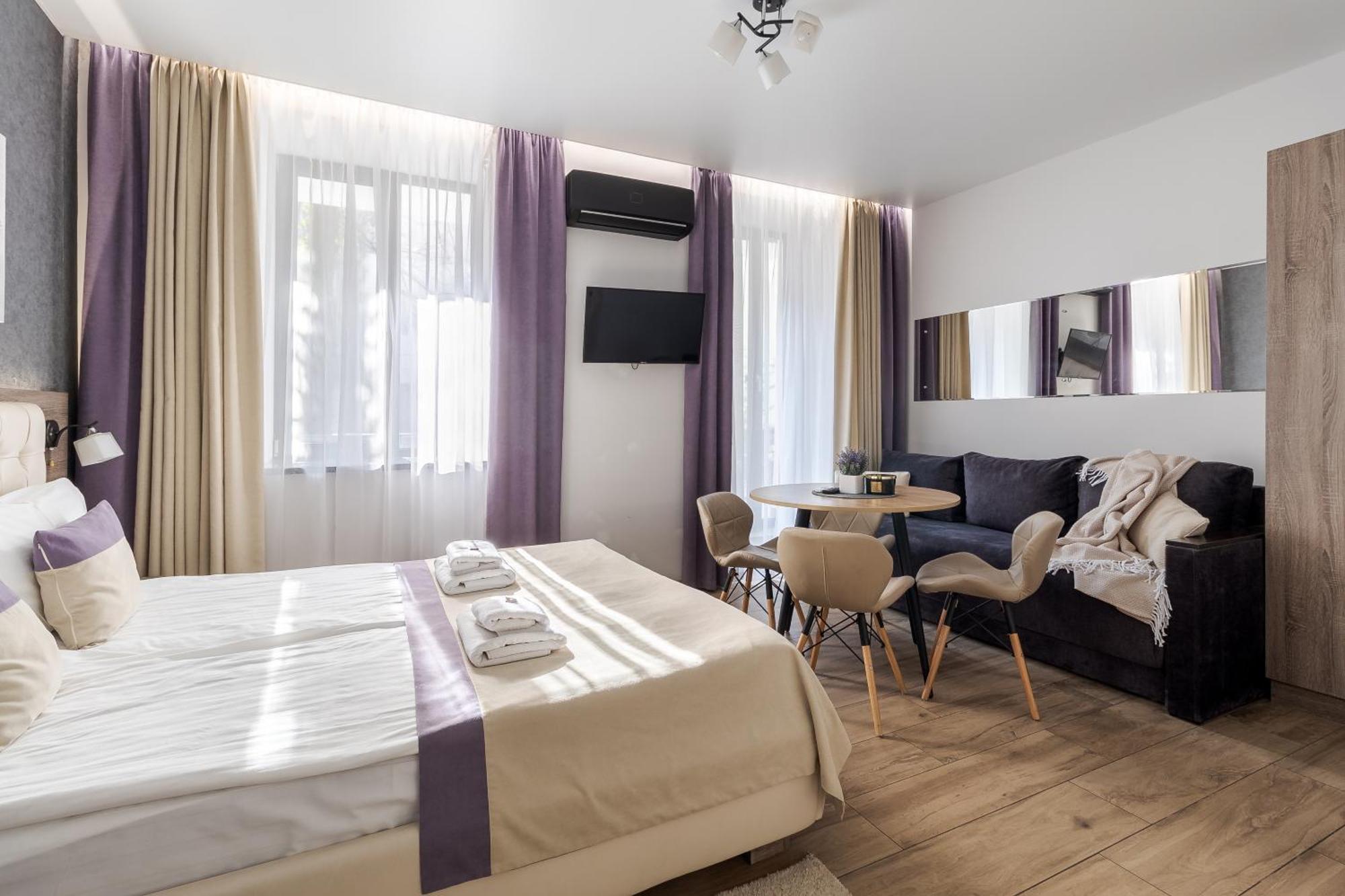 Demar Apart Violet Lviv Dış mekan fotoğraf