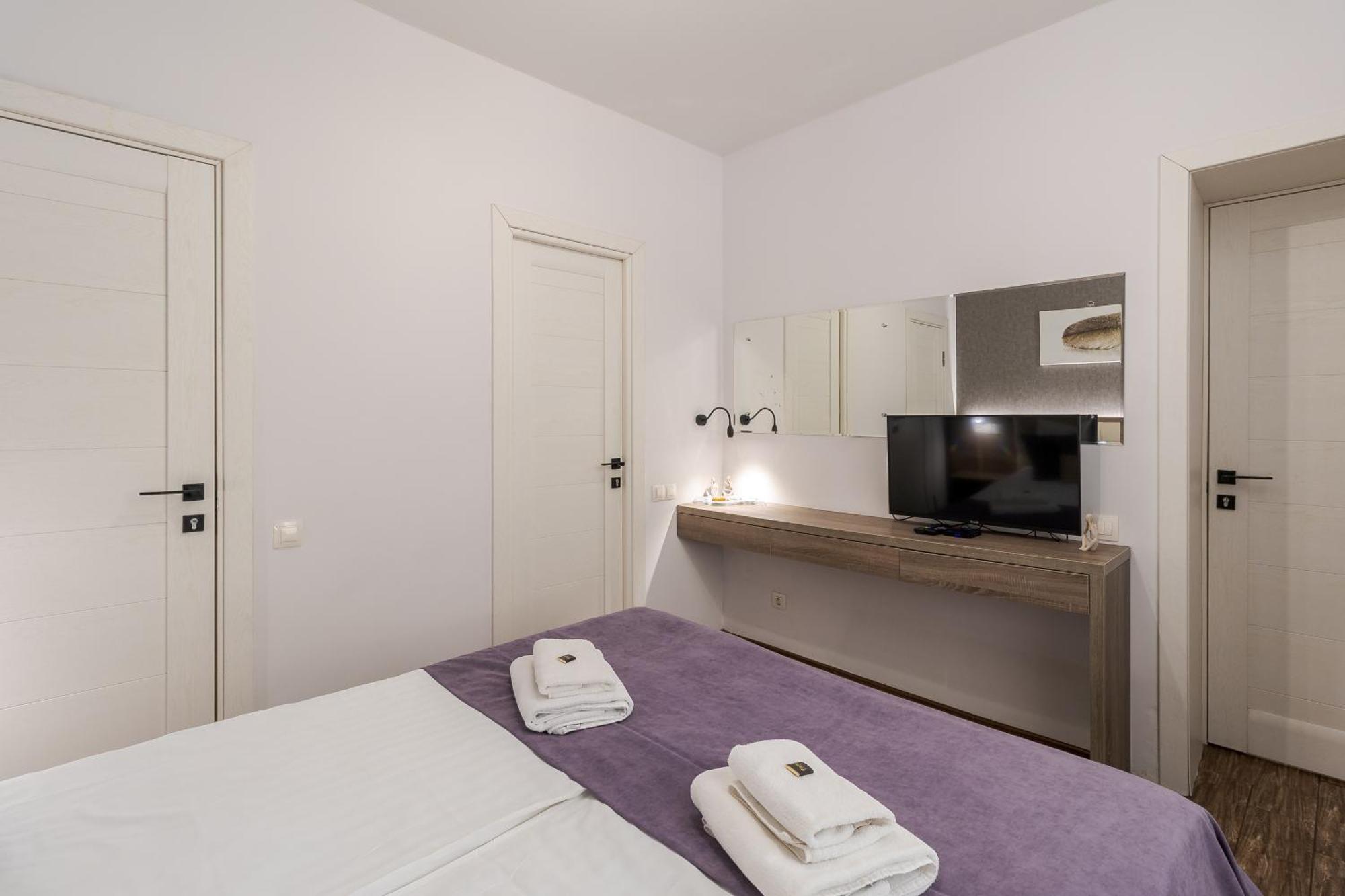 Demar Apart Violet Lviv Dış mekan fotoğraf