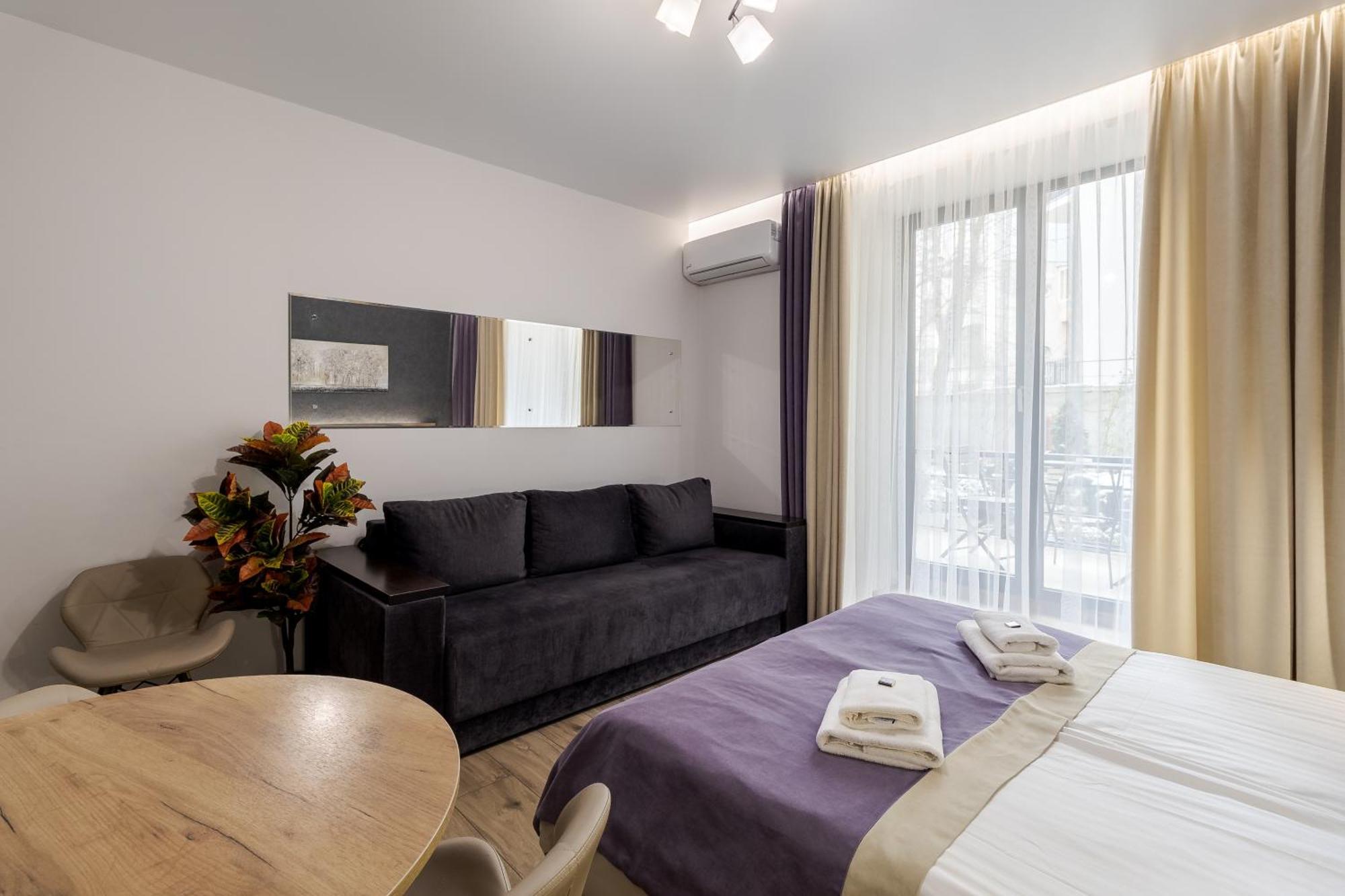Demar Apart Violet Lviv Dış mekan fotoğraf