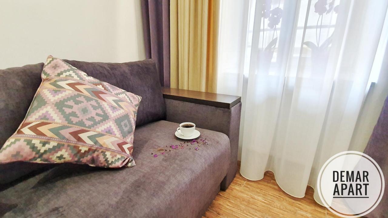Demar Apart Violet Lviv Dış mekan fotoğraf